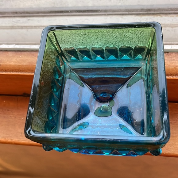 Janette Glass# - Picture 3 of 6